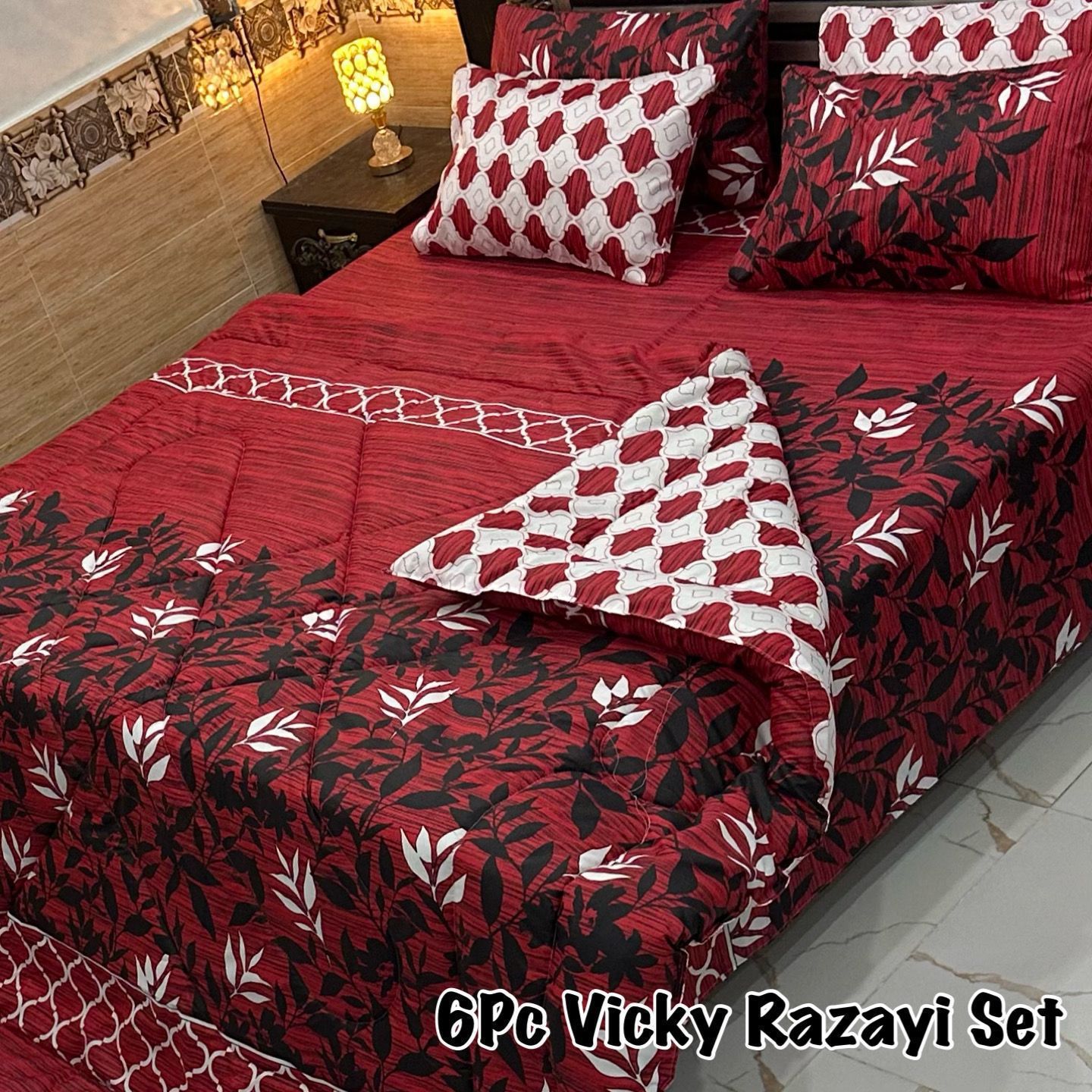 6 Piece Vicky Razayi Comforter Set – Red & Black Leaf Printed